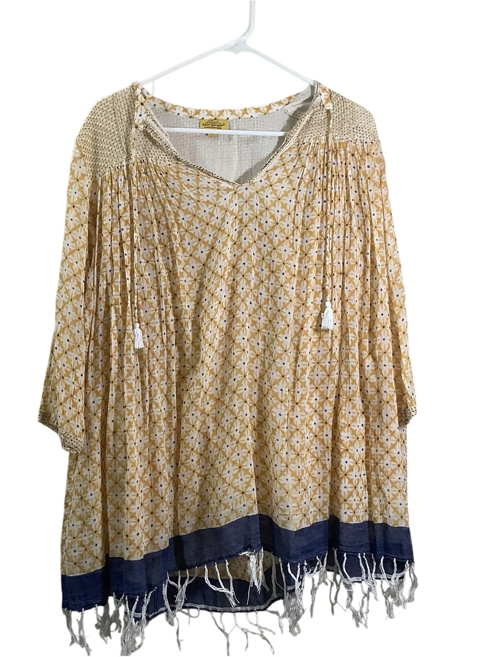 Roberta Roller Rabbit Boho Tassel V-Neck Tunic Top Light Weight